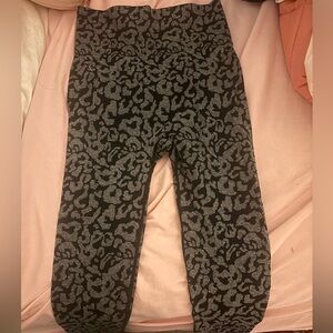 Black and Gray Cheetah Print Leggings
